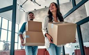 How Many Months of Pay Stubs For Apartment Do I Need?